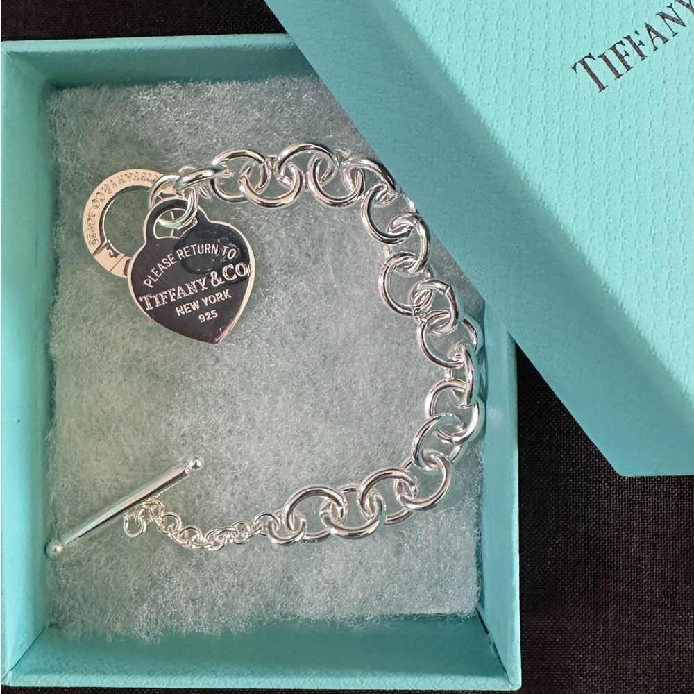 🩵Tiffany & Co. Silver Heart Tag Bracelet